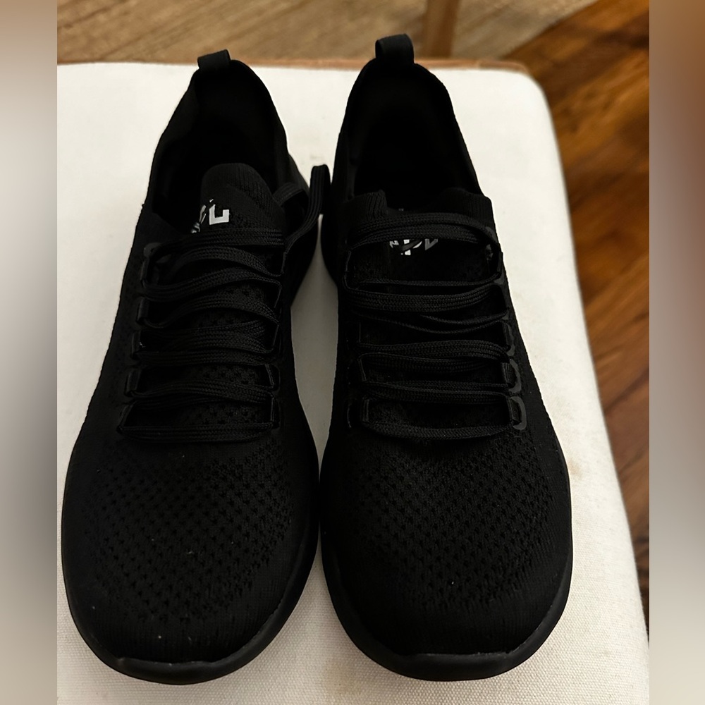 NEW! APL Techloom Breeze Sneakers - Size 6